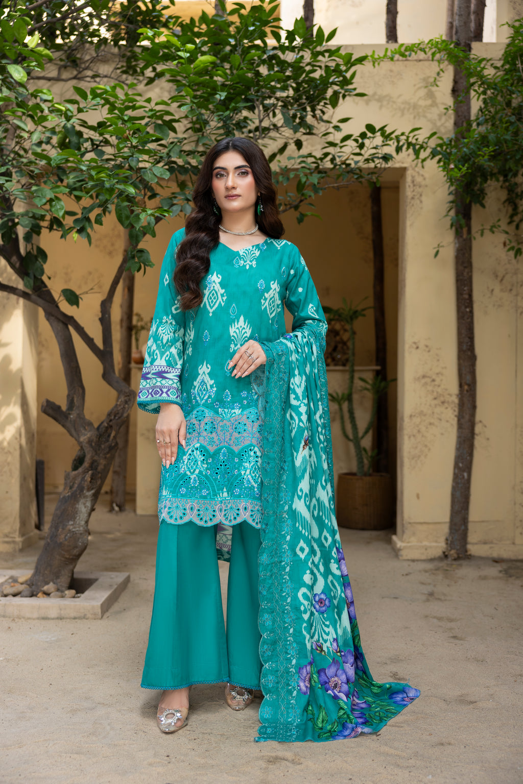 BIN NAEEM Royal Embroidery Vol-01 | 3 Piece Unstitched Cambric Suit