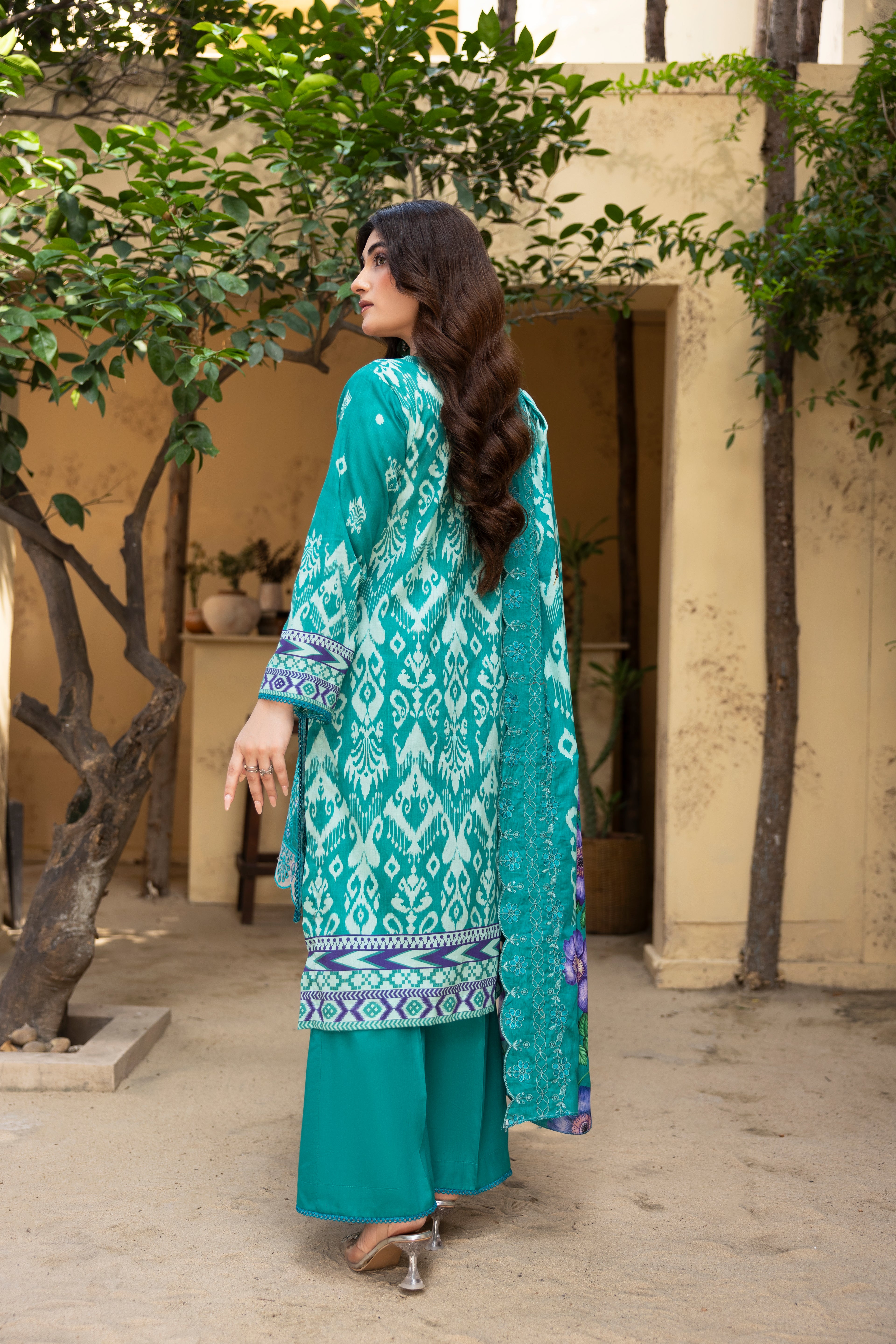 BIN NAEEM Royal Embroidery Vol-01 | 3 Piece Unstitched Cambric Suit