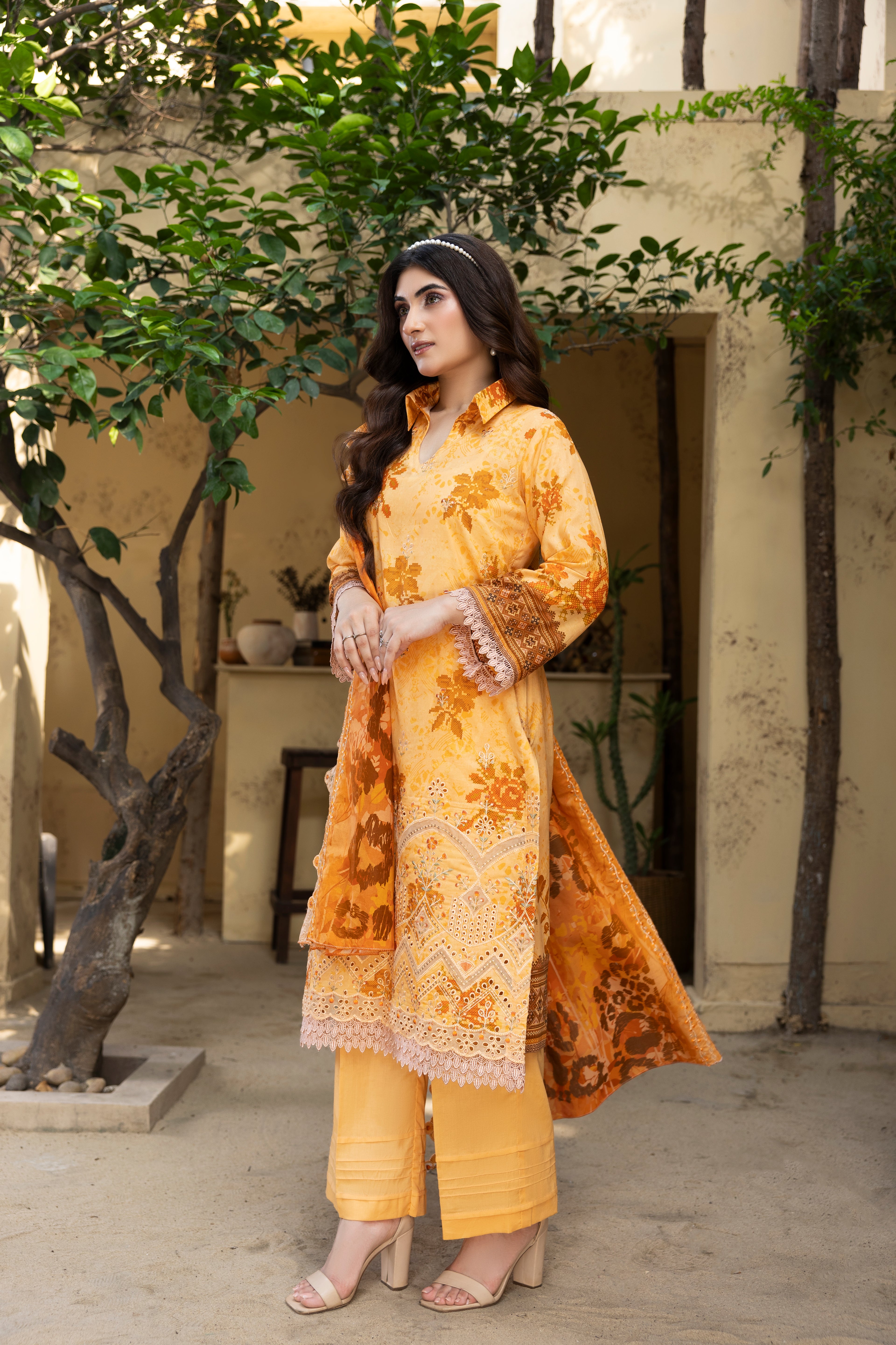 BIN NAEEM Royal Embroidery Vol-01 | 3 Piece Unstitched Cambric Suit