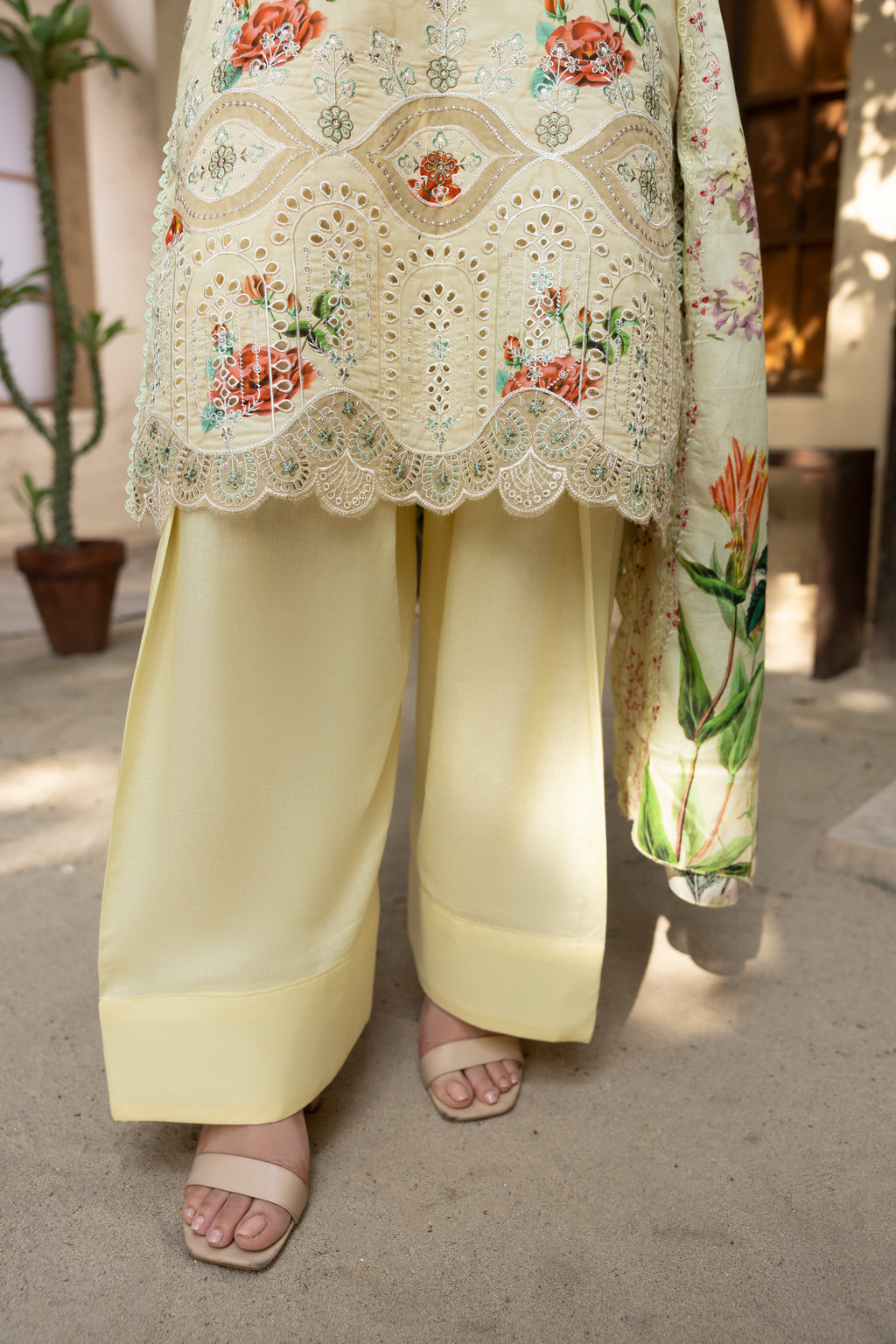 BIN NAEEM Royal Embroidery Vol-01 | 3 Piece Unstitched Cambric Suit