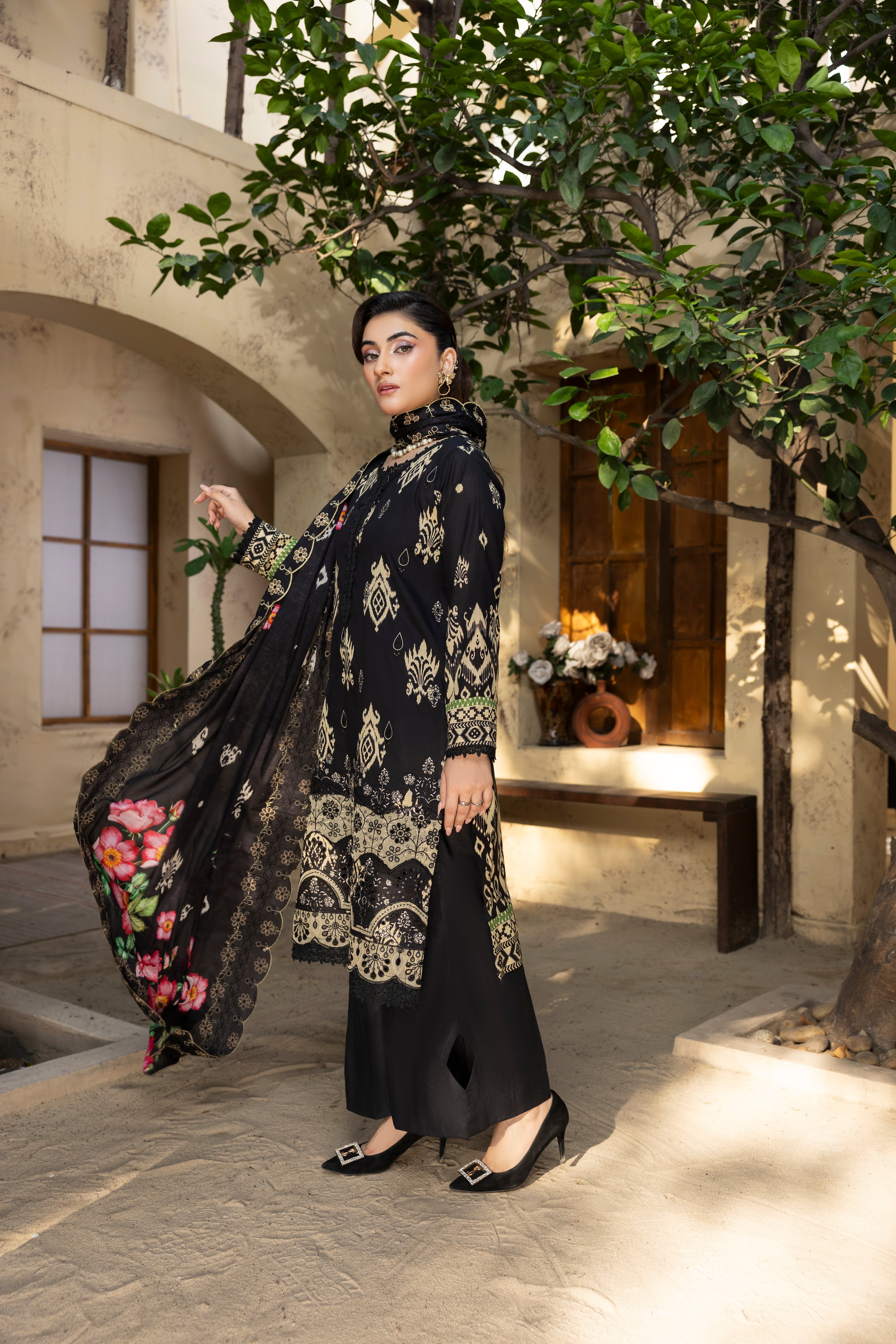 BIN NAEEM Royal Embroidery Vol-01 | 3 Piece Unstitched Cambric Suit