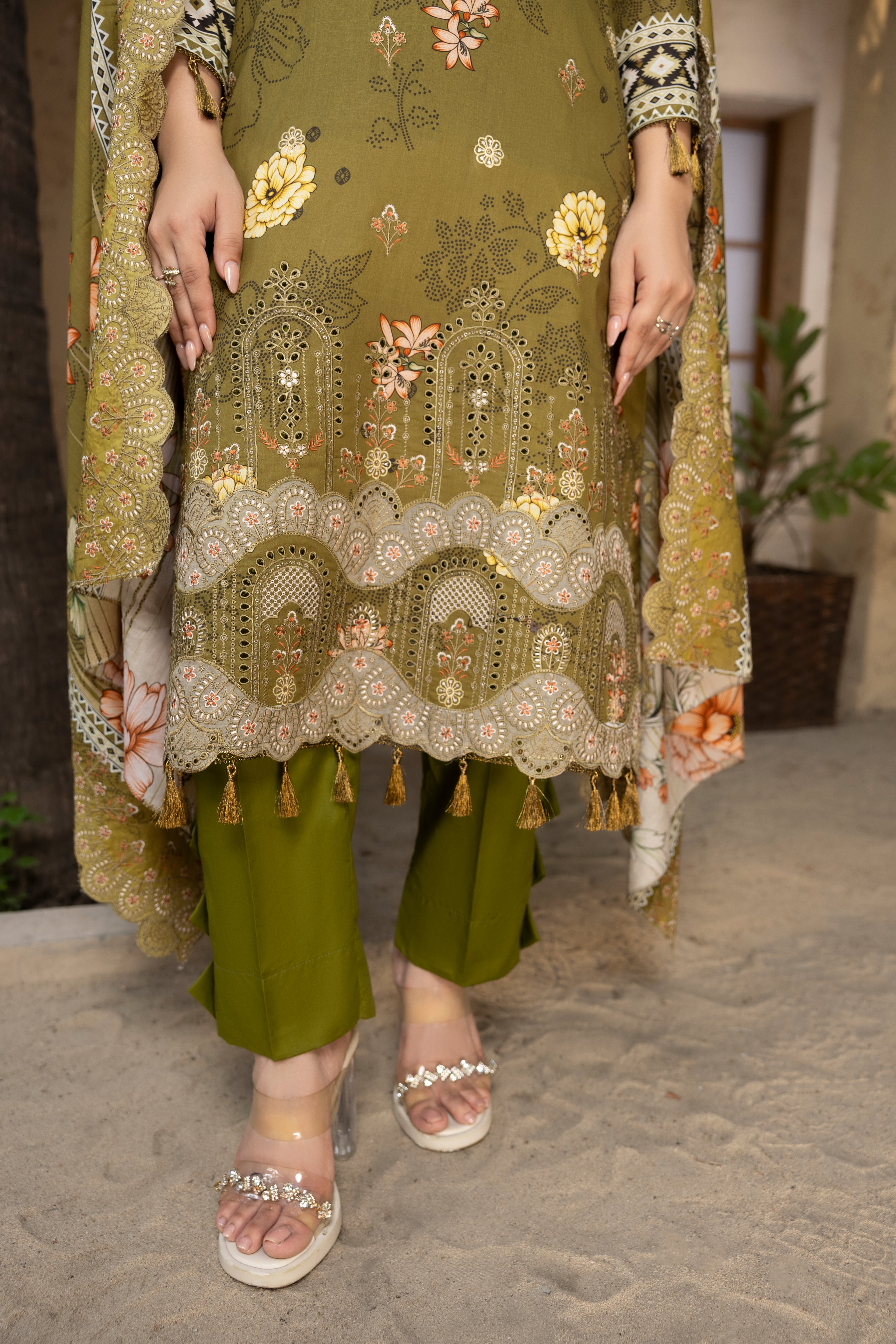 BIN NAEEM Royal Embroidery Vol-01 | 3 Piece Unstitched Cambric Suit