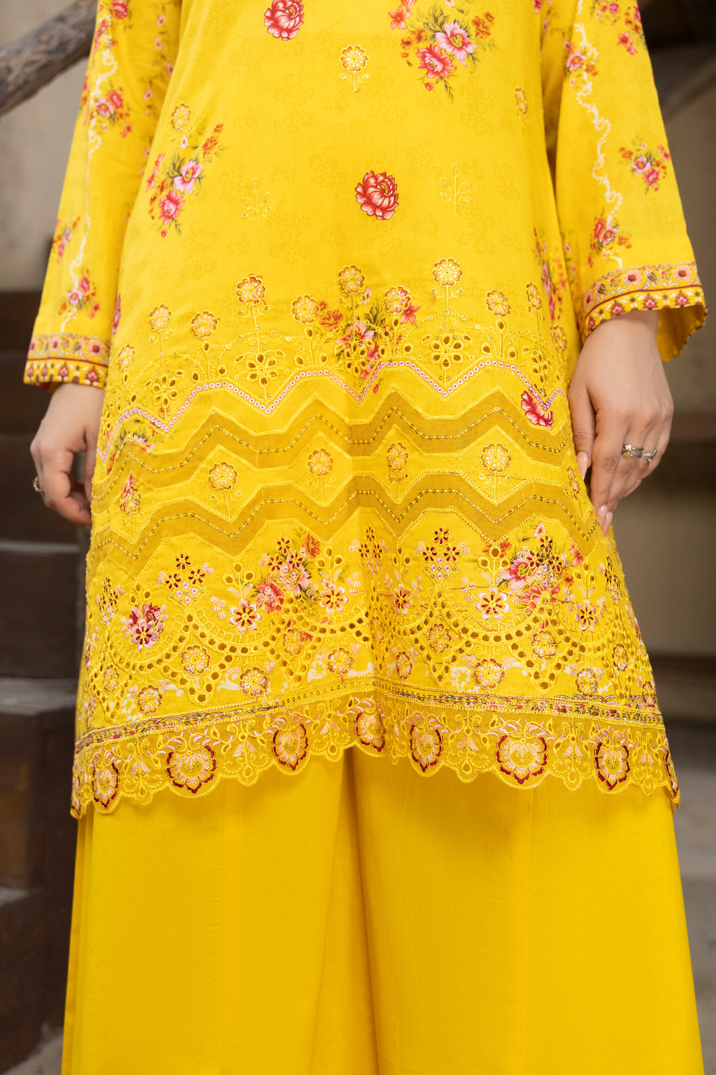 BIN NAEEM Royal Embroidery Vol-01 | 3 Piece Unstitched Cambric Suit