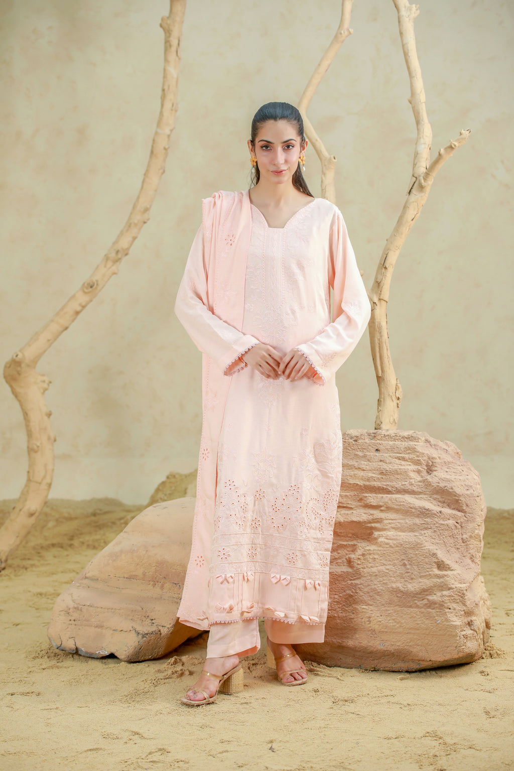 Luxury Karandi Embroidered 3 Piece Suit with Karandi Shawl