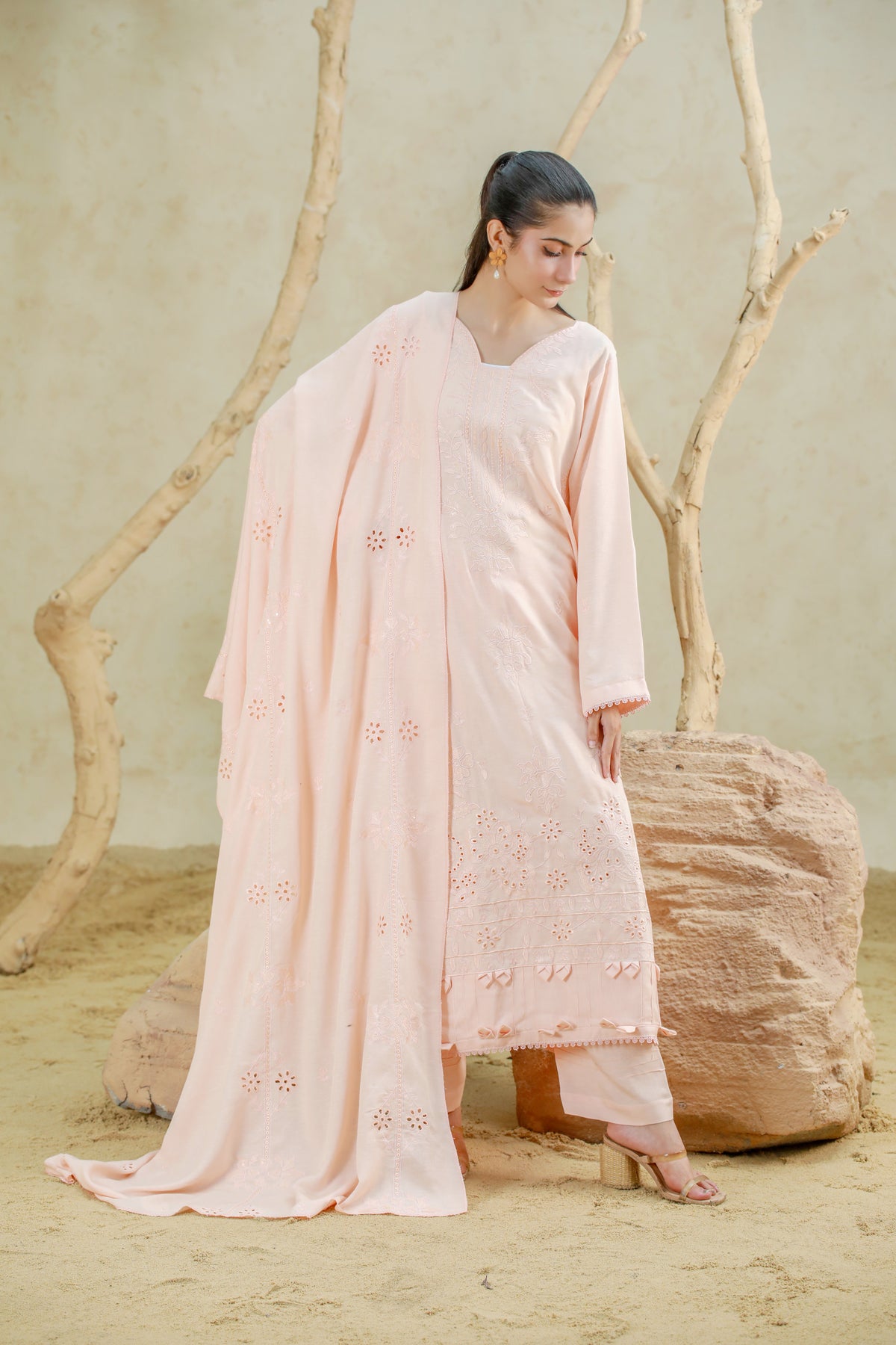 Luxury Karandi Embroidered 3 Piece Suit with Karandi Shawl