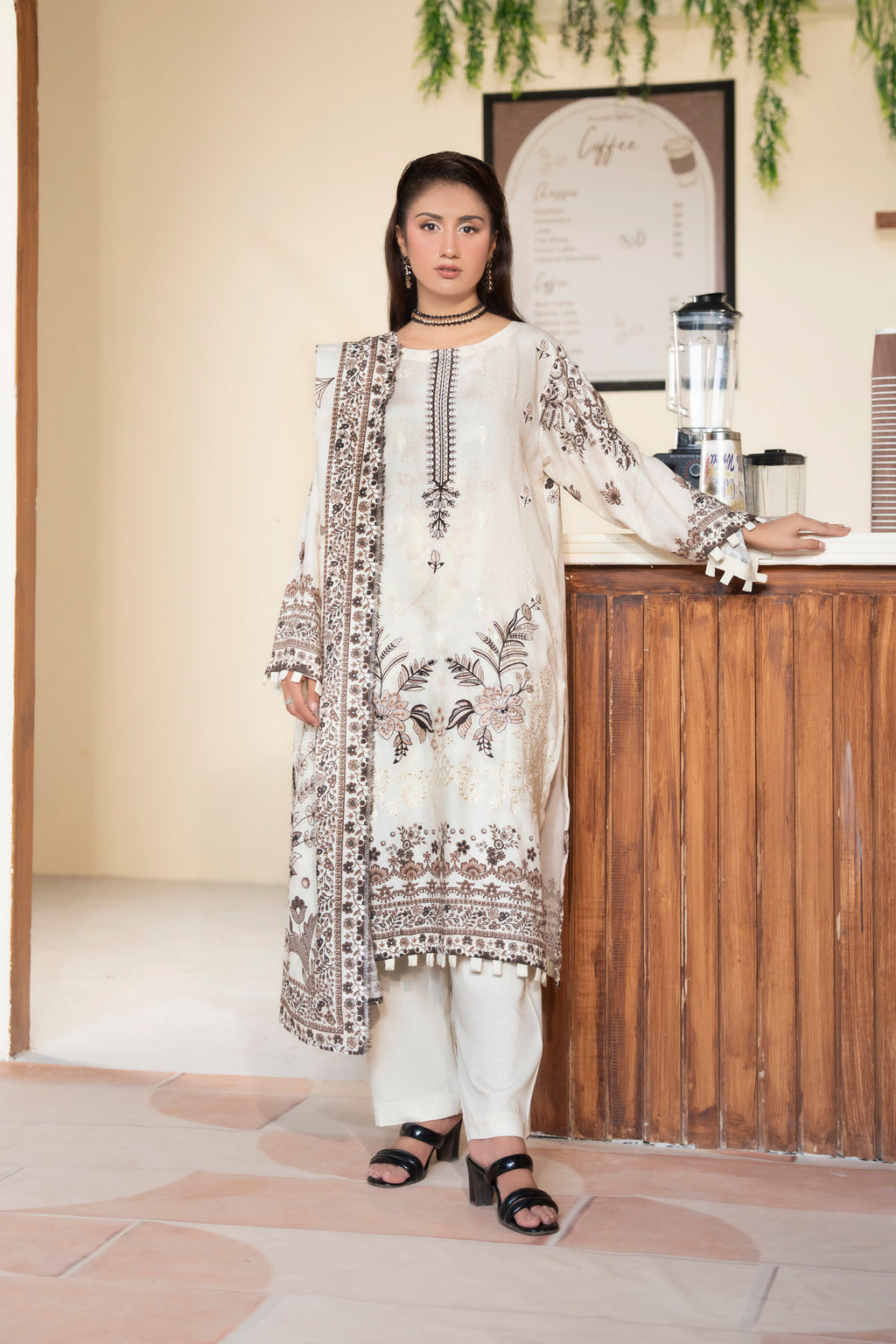 AZURA Karandi Embroidery Vol-04 | 3 Piece Unstitched Karandi Suit