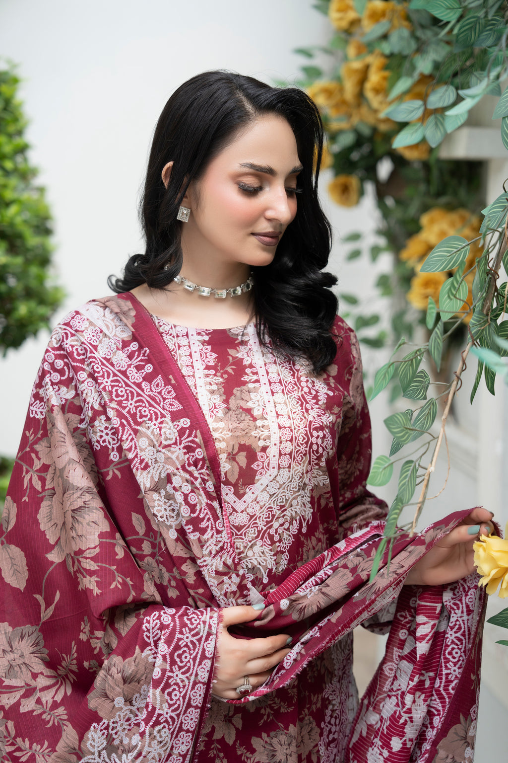 Bin Naeem Platinum Vol-69 Article 05 | 3 Piece Unstitched Lawn Suit