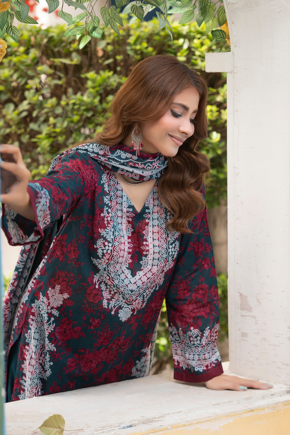 Bin Naeem Platinum Vol-69 Article 10 | 3 Piece Unstitched Lawn Suit