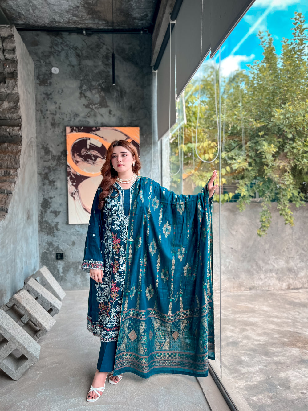 Lamisah Luxury Embroidered Lawn Suit