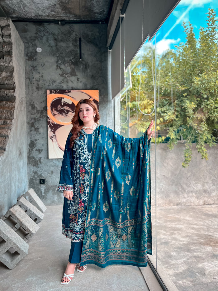 Lamisah Luxury Embroidered Lawn Suit