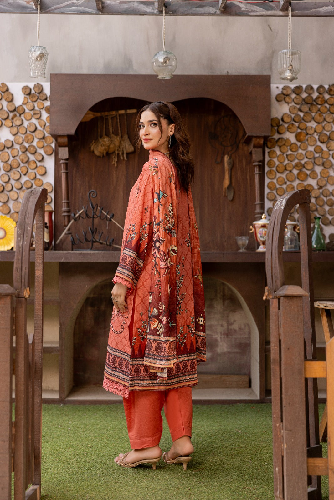 Azura Karandi 3 Piece Unstitched Suit