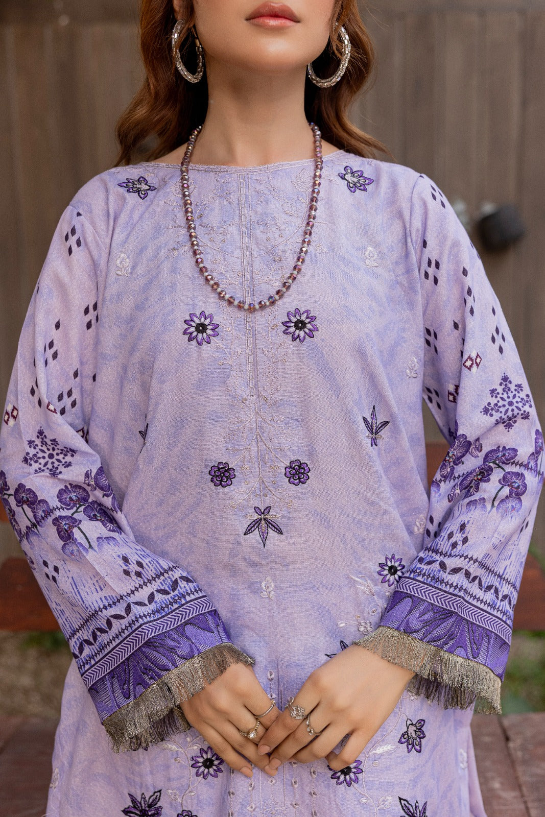 Azura Karandi 3 Piece Unstitched Suit