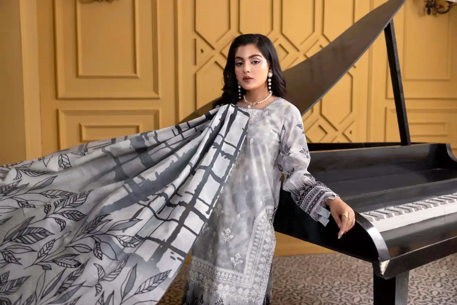 3 PIECE - EMBROIDERED LAWN SUIT