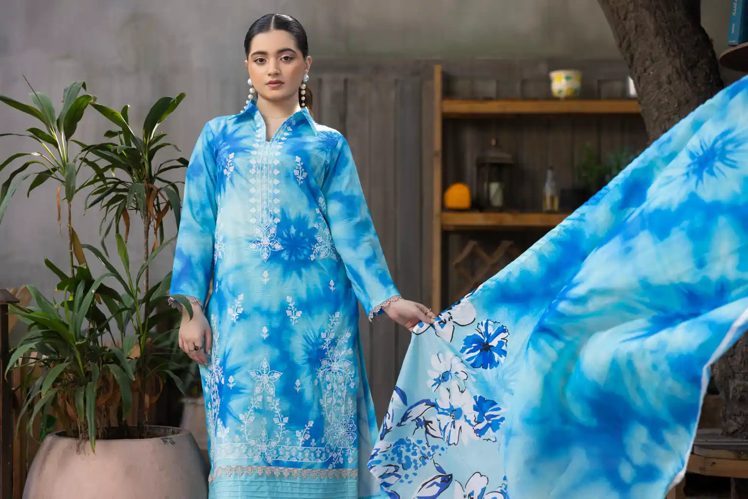 3 PIECE - EMBROIDERED LAWN SUIT