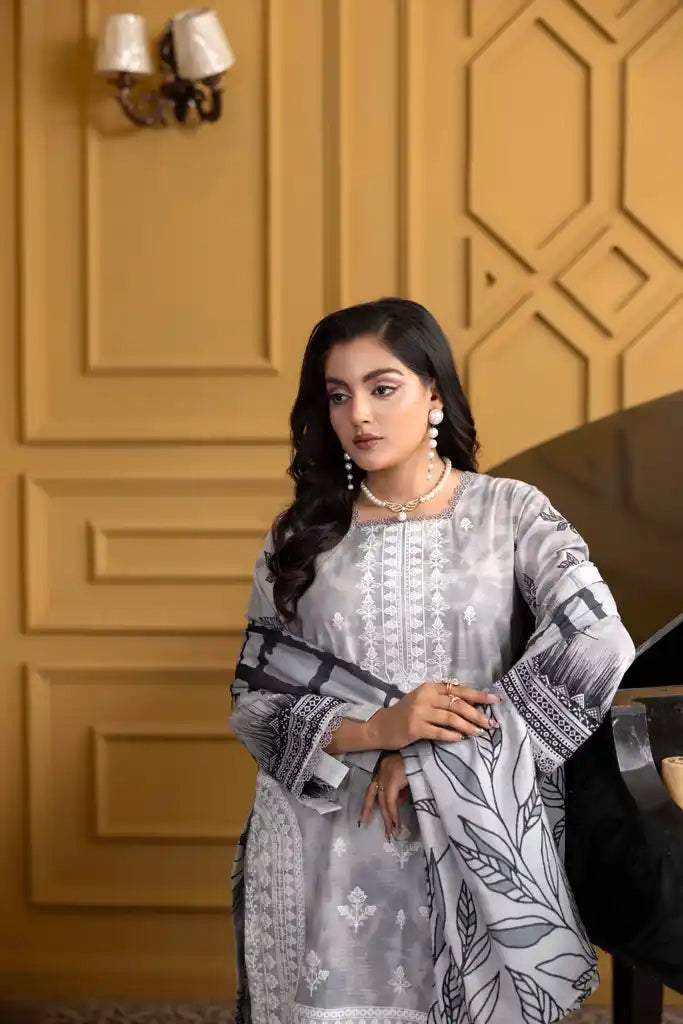 3 PIECE - EMBROIDERED LAWN SUIT